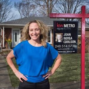 Meet your Posher, Joan